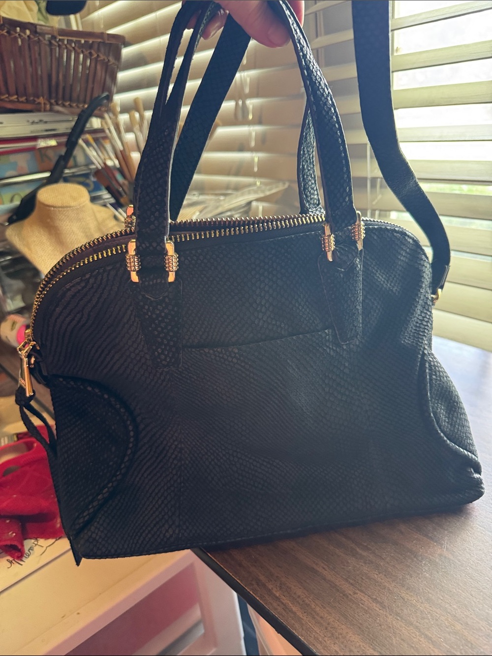 Aimee Kestenberg Bkack Lizard Emboss handbag